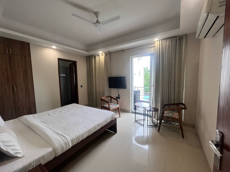 Bedroom, sector 43 2 Bedroom 1452 Sq.Ft. Builder Floor In Sector 43 Gurgaon 9132794