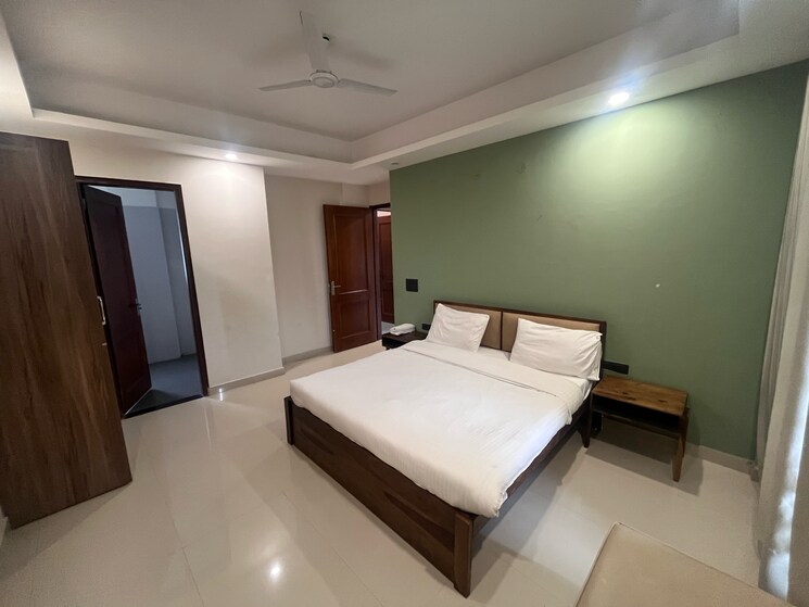 Bedroom, sector 43 2 Bedroom 1452 Sq.Ft. Builder Floor In Sector 43 Gurgaon 9132794