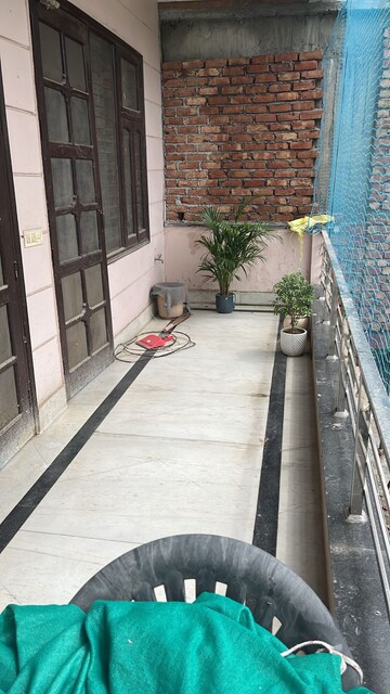 Balcony in 3 BHK Builder Floor at Ardee City, Indira Colony 2 – for Rent
