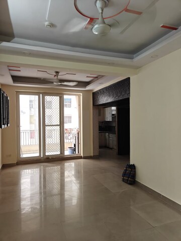 Room in 3 BHK Apartment at Migsun Vilaasa, Eta Ii Greater Noida – for Sale