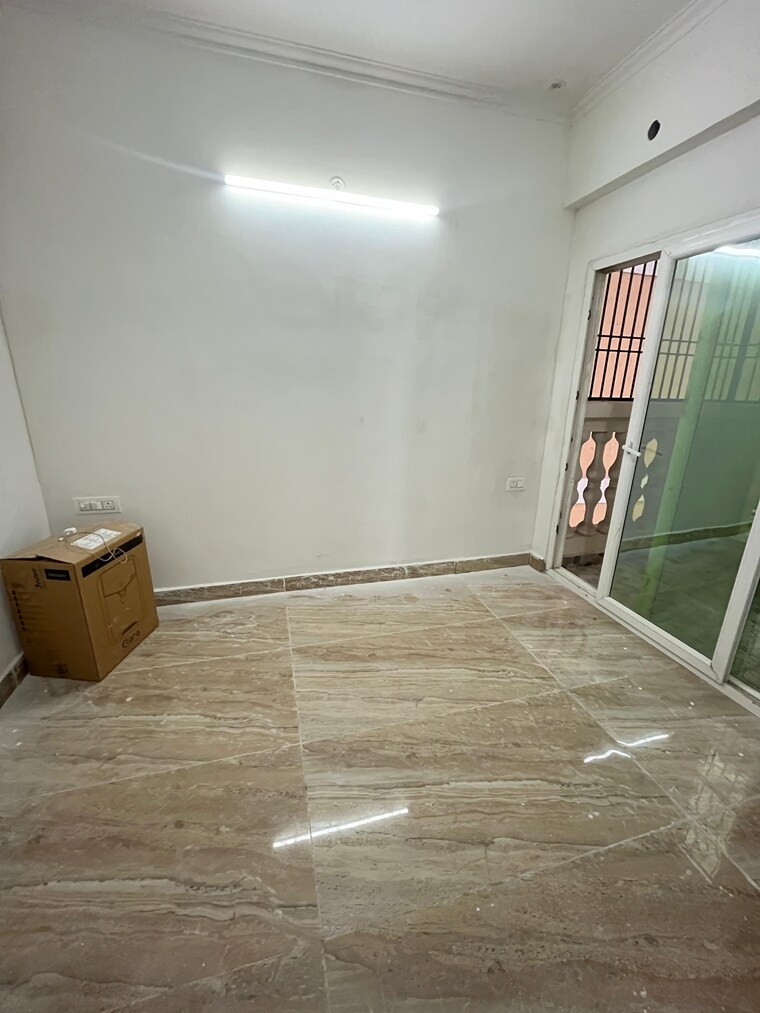 Room, migsun-vilaasa 3 Bedroom 1075 Sq.Ft. Apartment In Eta Ii Greater Noida Greater Noida 9132852