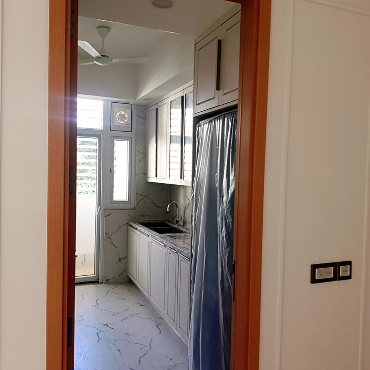 Bathroom, dlf-the-grove 4 Bedroom 360 Sq.Yd. Builder Floor In Sector 54 Gurgaon 9132841
