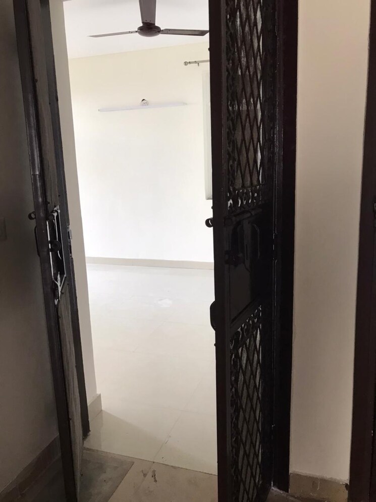 Balcony, bptp-park-elite-premium 3 Bedroom 810 Sq.Ft. Apartment In Sector 84 Faridabad 9132854