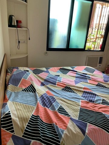 Bedroom in 1 BHK Apartment at Bandra West – for Rent