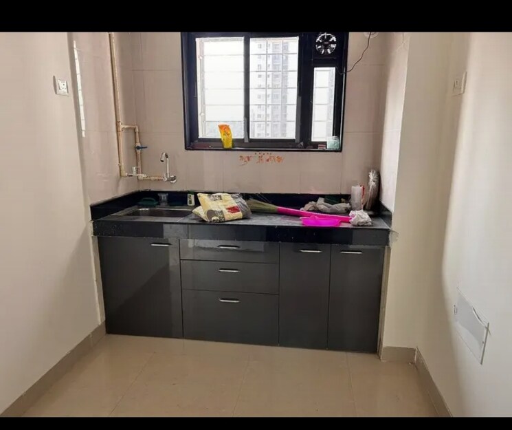 Kitchen, unnat nagar 1 Bedroom 550 Sq.Ft. Apartment In Unnat Nagar Mumbai 9132906