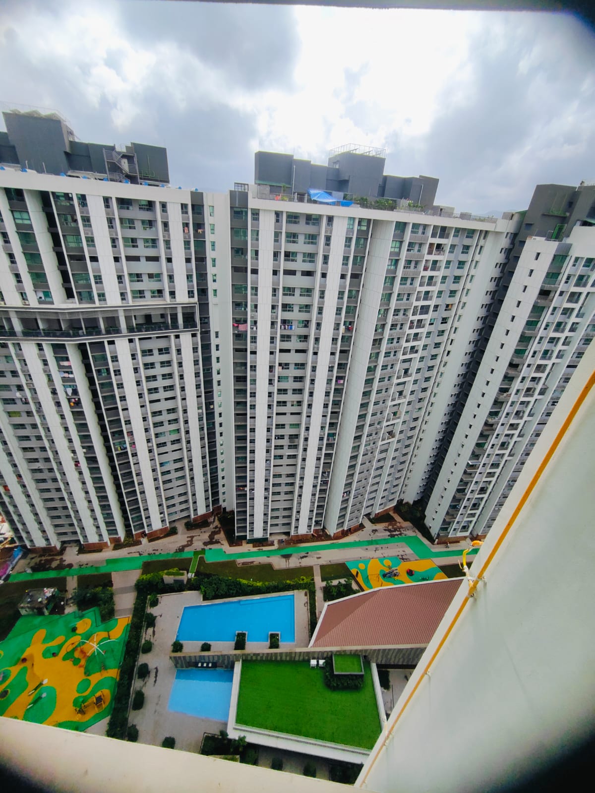 3 BHK Apartment For Rent in Kalpataru Immensa