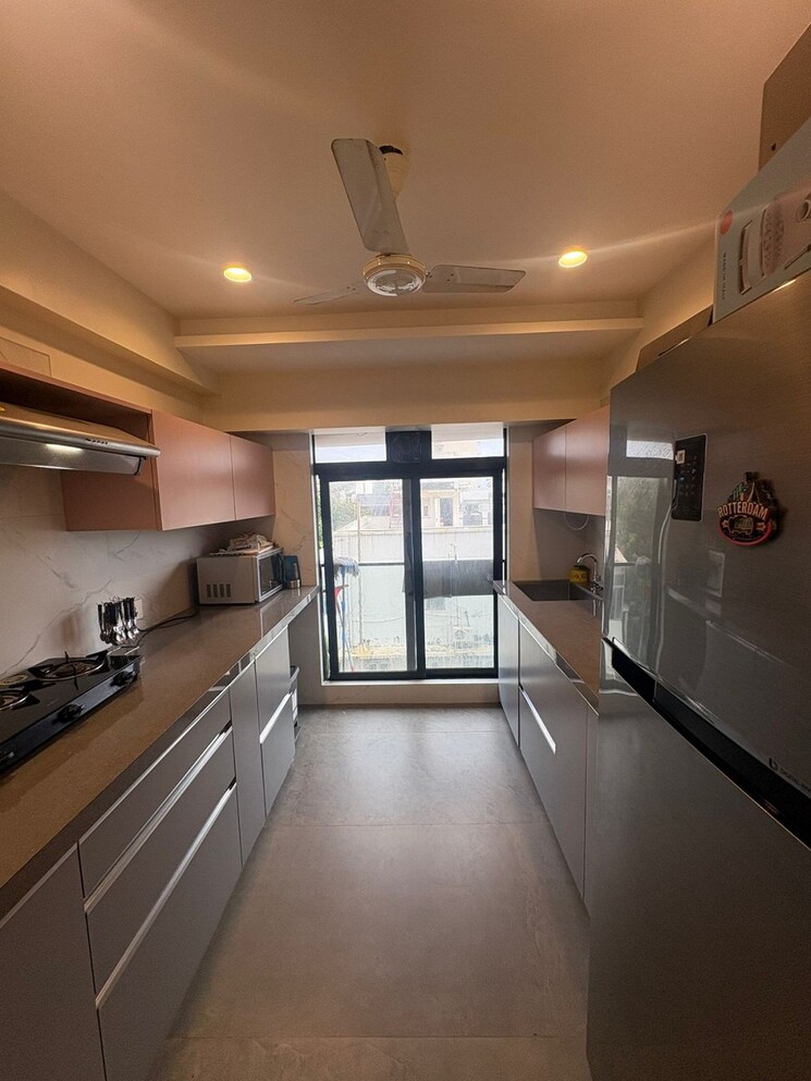 Kitchen, juhu 2 Bedroom 750 Sq.Ft. Apartment In Juhu Mumbai 9132922