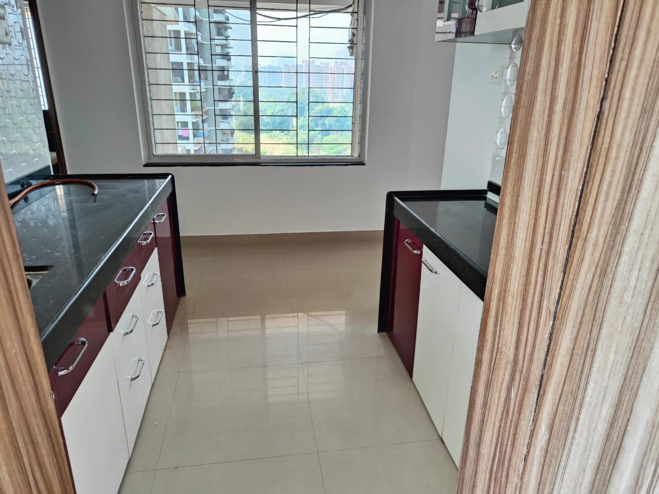 2 BHK + Servant Room Apartment For Rent in Majestique Landmark Miami