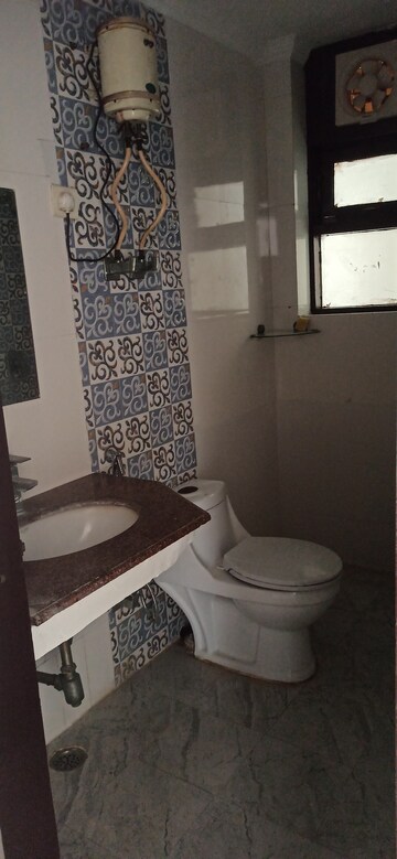 Bedroom in 4 BHK Apartment at Abhinandan CGHS, Sector 51 – for Rent