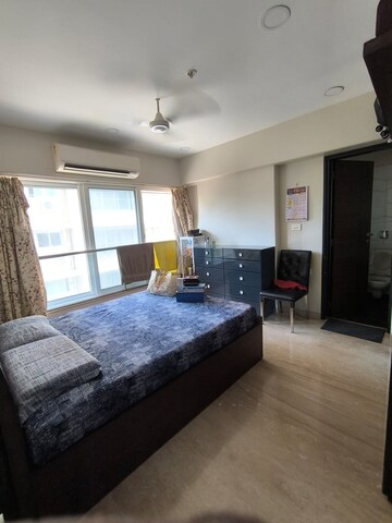 Bedroom in 2 BHK Apartment at Bandra West – for Rent