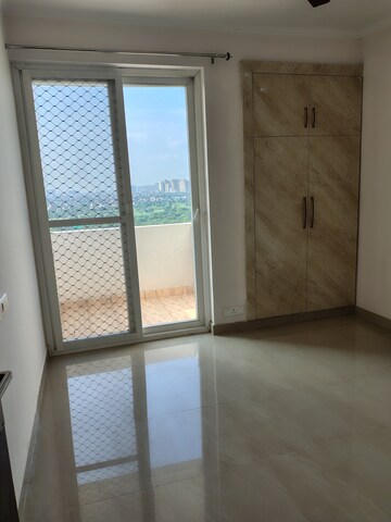 3 BHK Apartment For Rent in Amrapali Leisure Park, Amrapali Leisure Valley