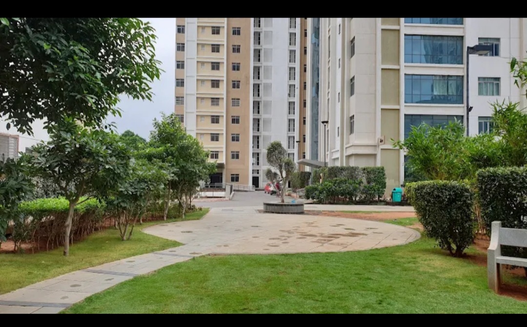 3 BHK + Pooja Room 2500 Sq.Ft. Apartment in Lanco Hills Apartments