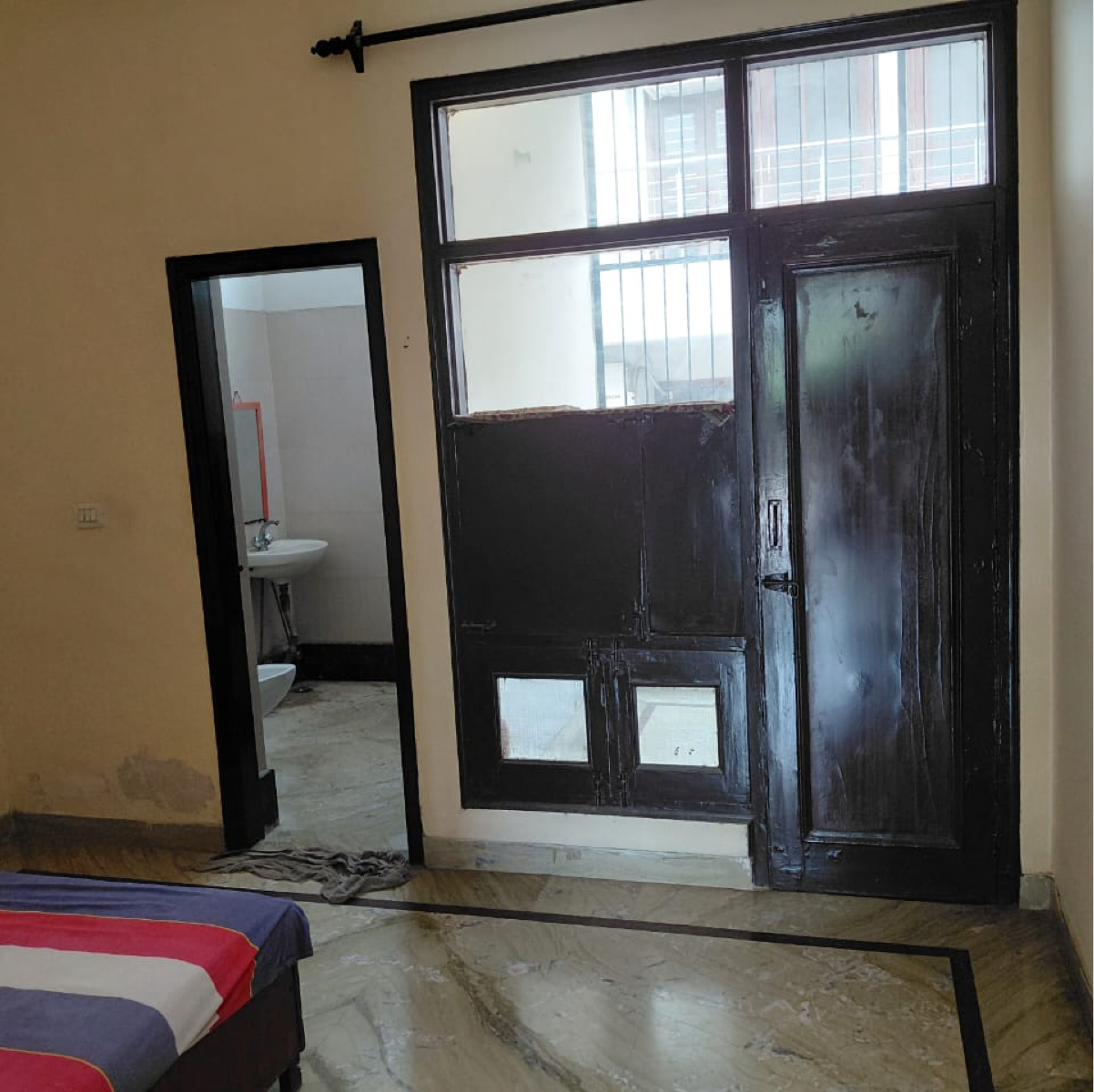 2.5 BHK Villa For Rent in Sector 22B