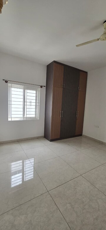 Room in 4 BHK Villa at Antaliea Homes, Thanisandra Main Road – for Rent