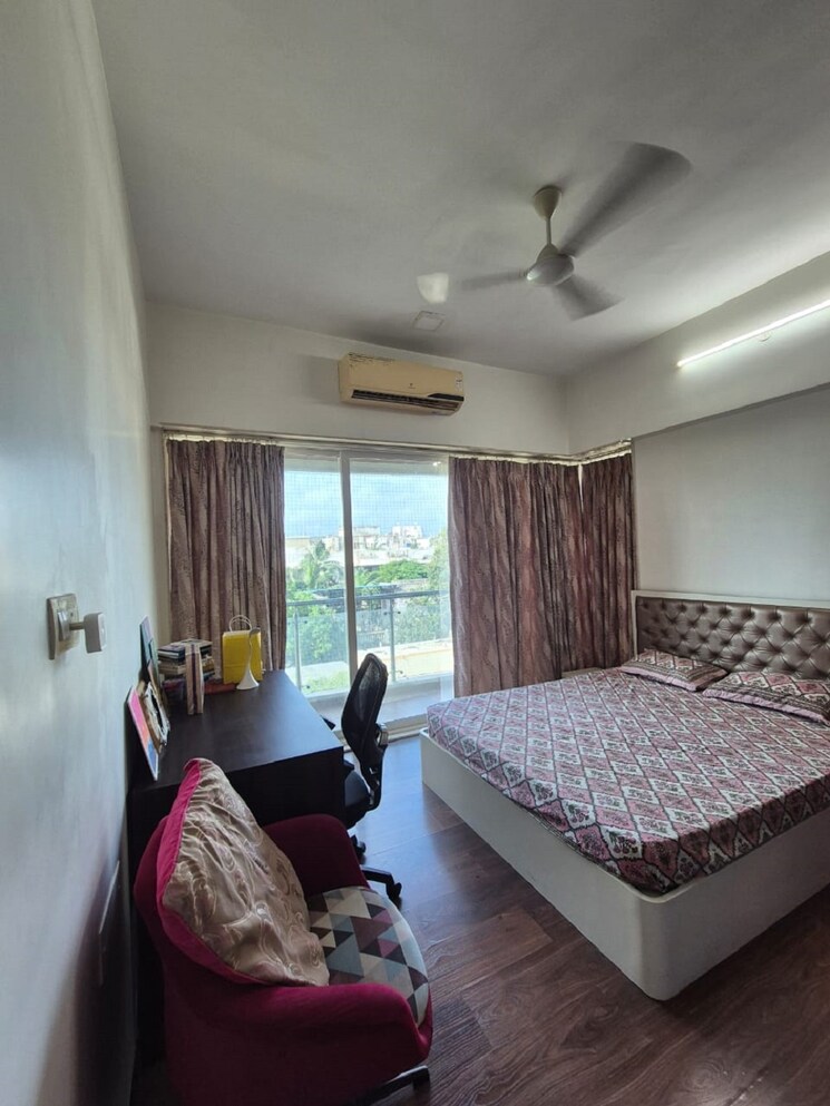 Bedroom, santacruz west 3 Bedroom 1200 Sq.Ft. Apartment In Santacruz West Mumbai 9133042