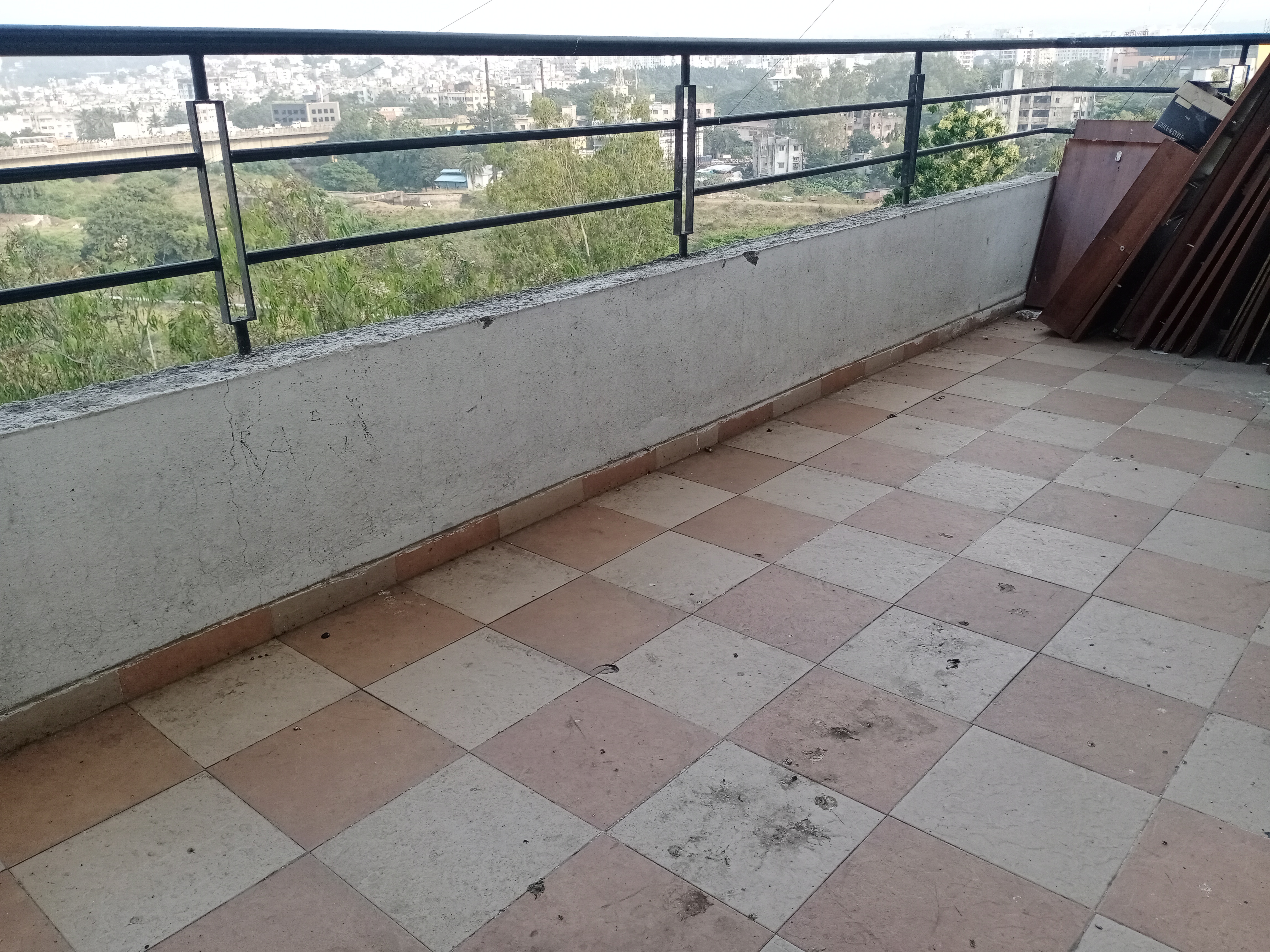1 BHK + Servant Room 600 Sq.Ft. Apartment in Prayeja City CHS