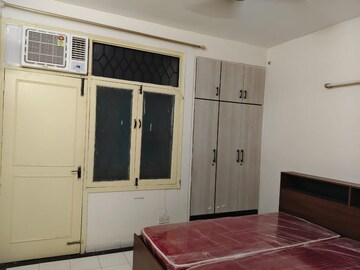 Building Lobby in 3.5 BHK Builder Floor at Sushant Lok 2, Sector 57 – for Rent
