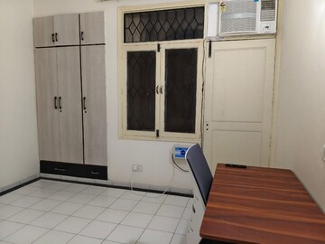 Bathroom in 3.5 BHK Builder Floor at Sushant Lok 2, Sector 57 – for Rent