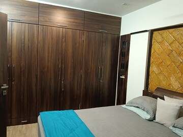 Bedroom in 1 BHK Apartment at Juhu – for Rent