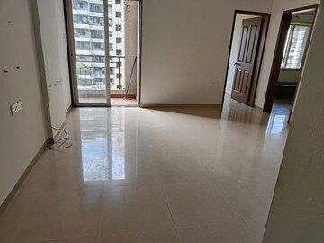 Room in 2 BHK Apartment at Tejas Pooja Poorva Shrushti, Nanded – for Rent