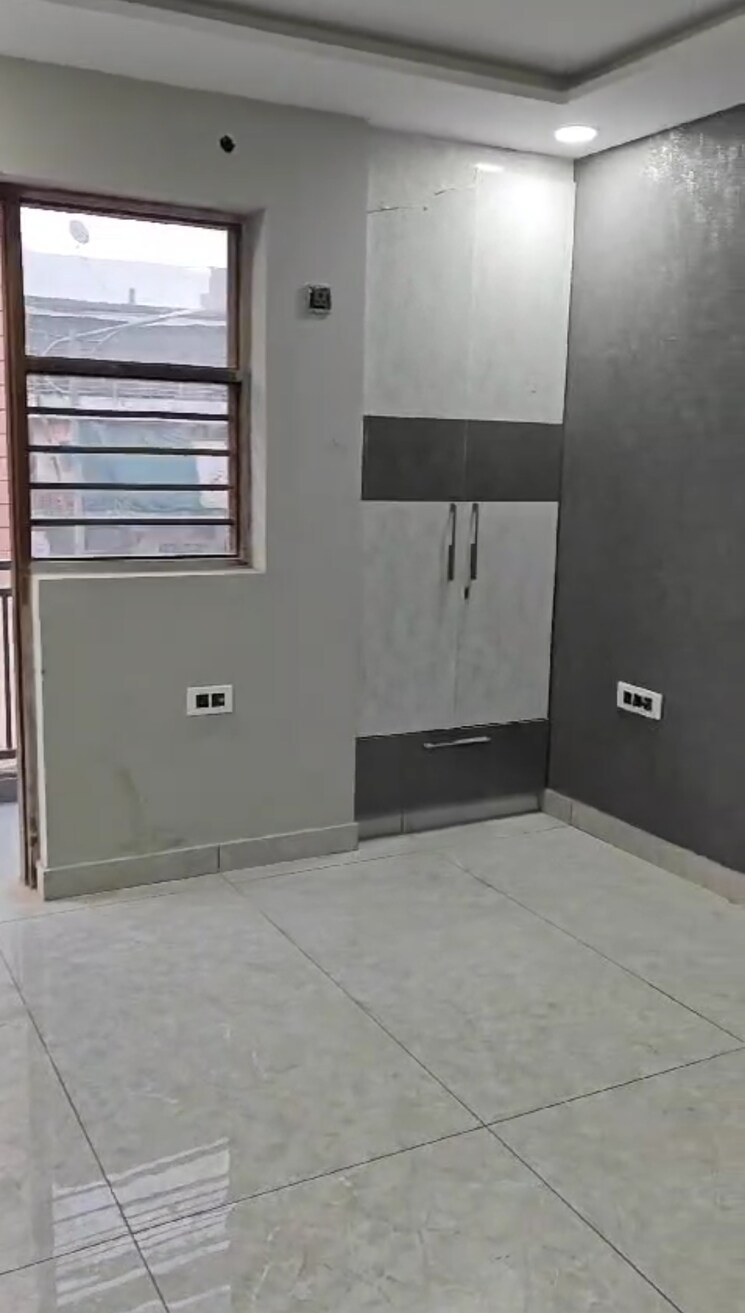 Room, rps-palm-drive 3 Bedroom 128 Sq.Yd. Builder Floor In Sector 88 Faridabad 9133094