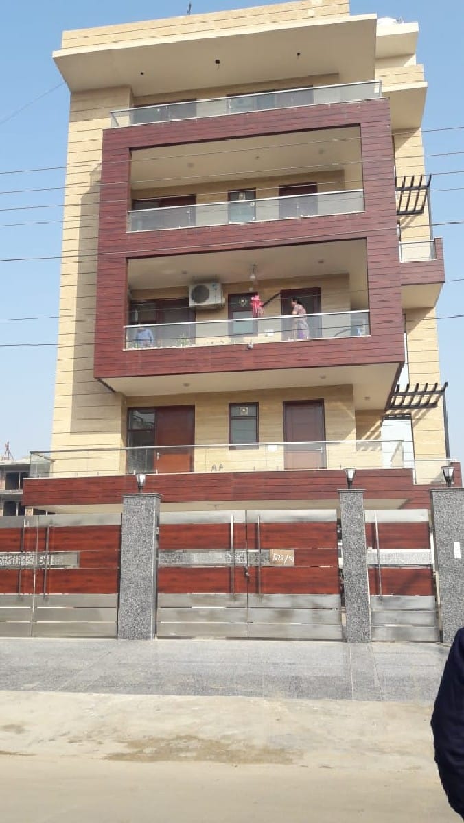 3.5 BHK + Pooja Room Builder Floor For Rent in Sushant Lok 2