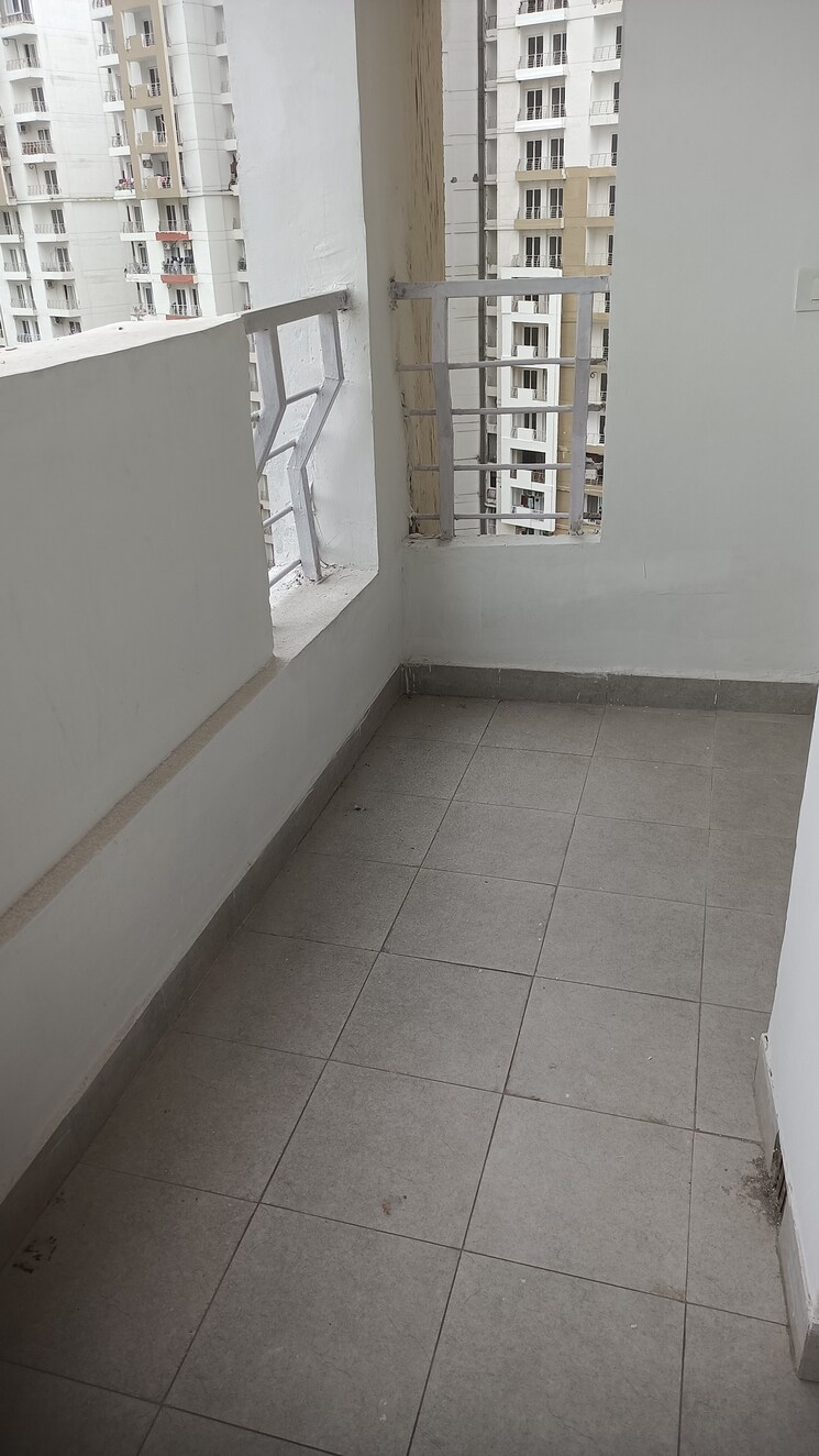 Balcony, lotus-panache 3 Bedroom 1720 Sq.Ft. Apartment In Sector 110 Noida 9133091