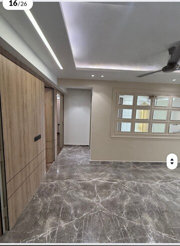 Room in 3 BHK Builder Floor at DLF Qerwa, Sector 28 – for Rent