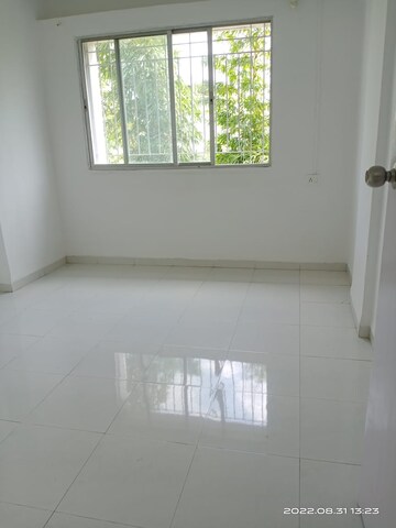 Room in 2 BHK Apartment at Rajyog Township, Sinhagad Road – for Rent