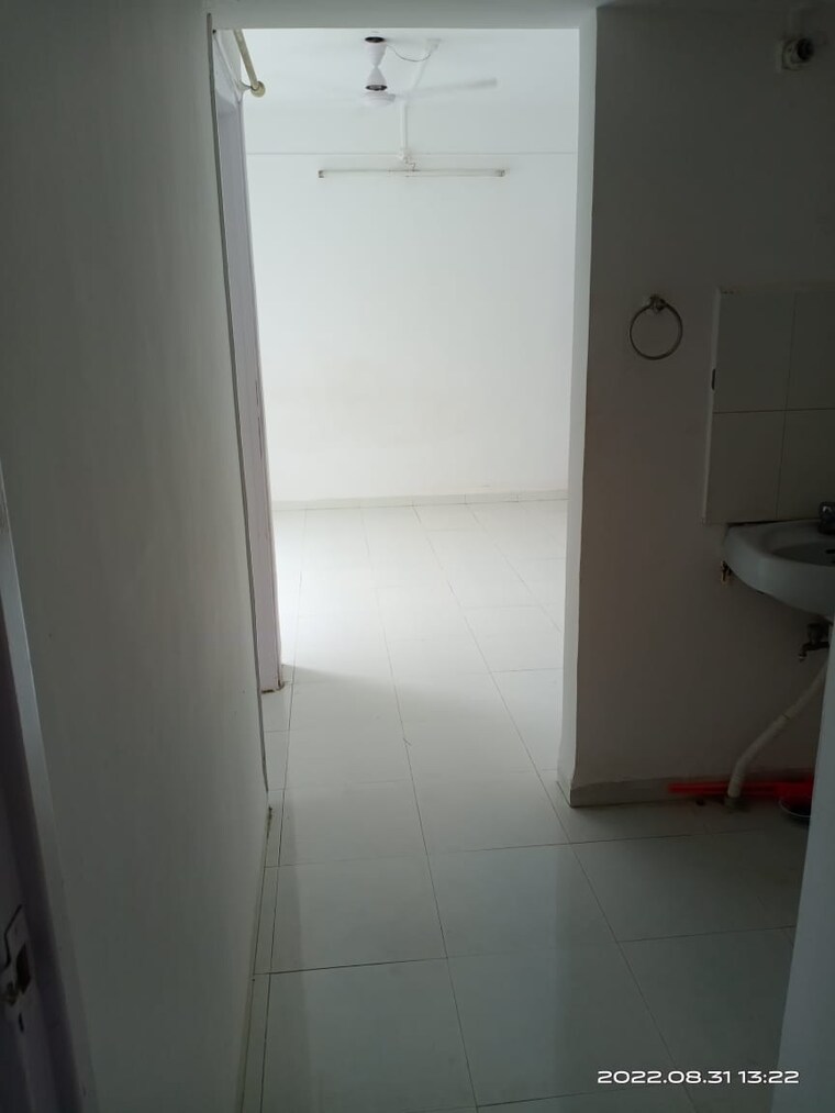 Bathroom, rajyog-township 2 Bedroom 900 Sq.Ft. Apartment In Sinhagad Road Pune 9133087