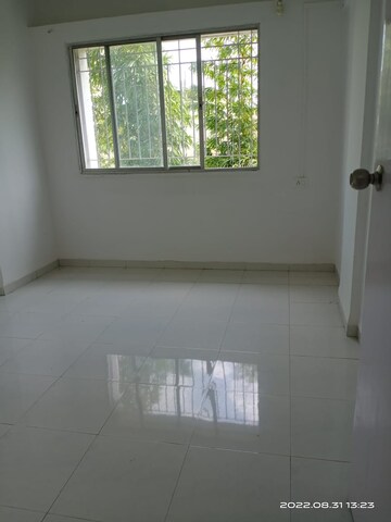 Room in 2 BHK Apartment at Rajyog Township, Sinhagad Road – for Rent