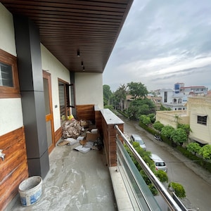 Balcony in 5 BHK Builder Floor at Sector 21a – for Sale