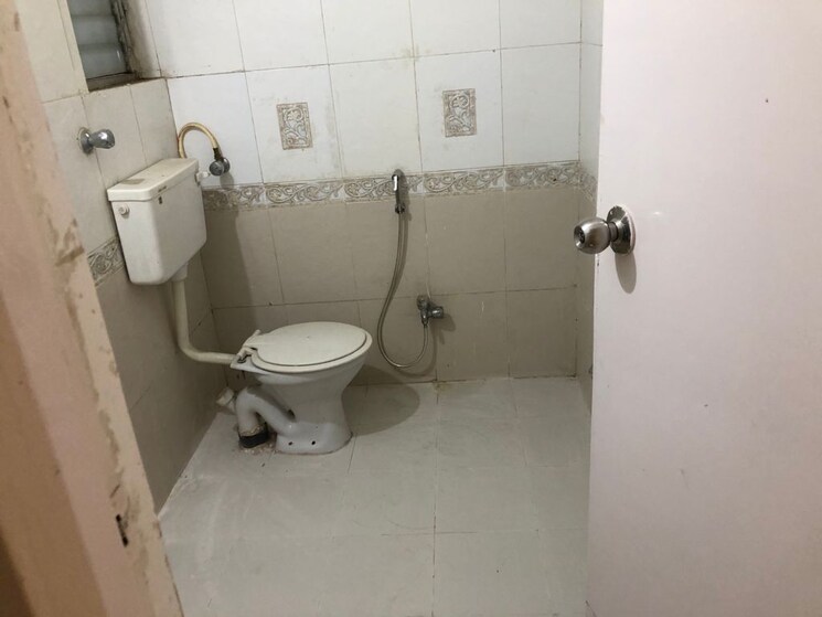 Bathroom, rajyog-township 2 Bedroom 870 Sq.Ft. Apartment In Sinhagad Road Pune 9133111