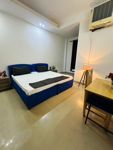 Bedroom in 3 BHK Builder Floor at Ameya One, Sector 42 – for Rent