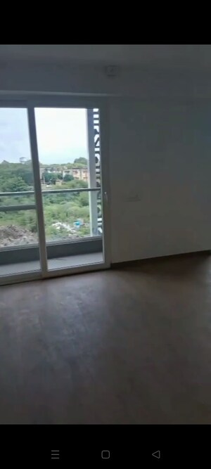 Room in Studio Apartment at Yashcon Neon, Viman Nagar – for Sale