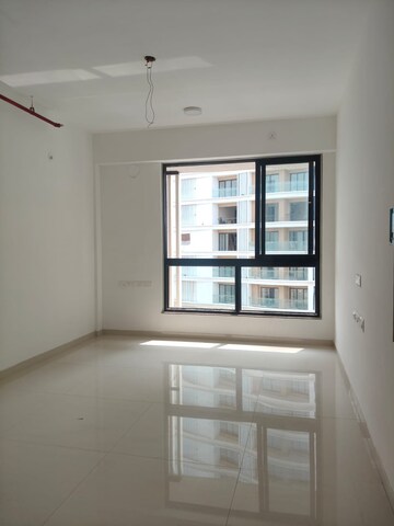 2 BHK Apartment For Rent in Sunteck Avenue 2, Goregaon West