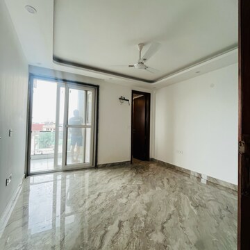 Room in 4 BHK Builder Floor at Chattarpur – for Sale