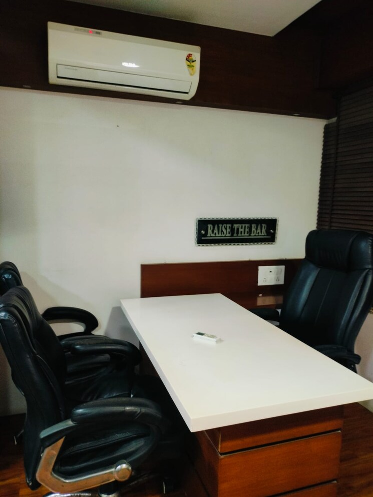Team Area, goyal-synergy-tower Commercial Office Space 541 Sq.Ft. In Makarba Ahmedabad 9133137
