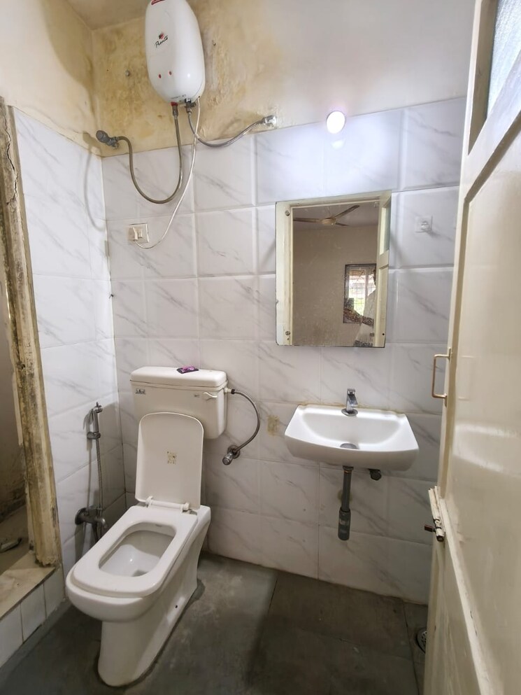 Bathroom, army-welfare-chs 2 Bedroom 1080 Sq.Ft. Apartment In Nerul Navi Mumbai 9133154