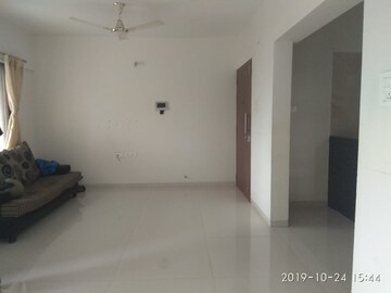Room in 2 BHK Apartment at Rawat Madhuli, Sinhagad – for Rent