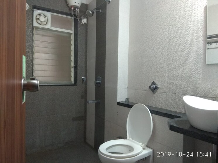 Bathroom, rawat-madhuli 2 Bedroom 708 Sq.Ft. Apartment In Sinhagad Pune 9133147