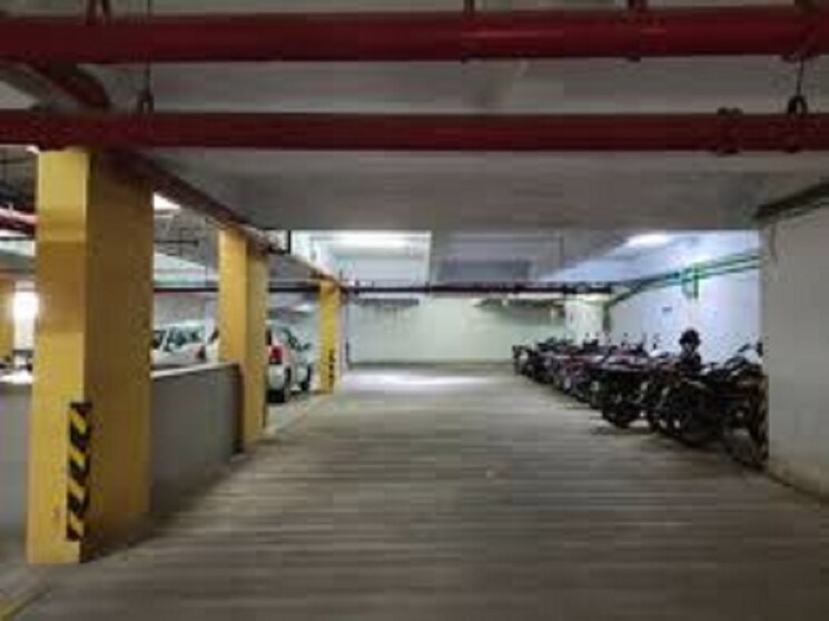  Parking, goyal-synergy-tower Commercial Office Space 541 Sq.Ft. In Makarba Ahmedabad 9133137