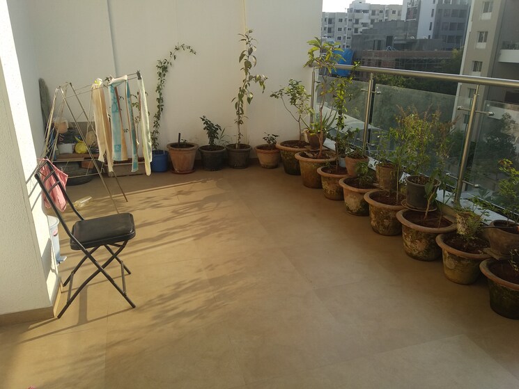  Parking, madhuleela-niwas 2 Bedroom 1000 Sq.Ft. Apartment In Vadgaon Budruk Pune 9133158