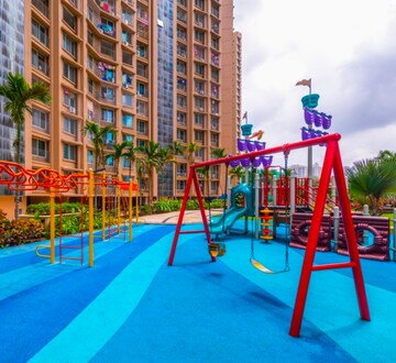 Swimming Pool in 2 BHK Apartment at Gurukrupa Marina Enclave, Malad West – for Rent