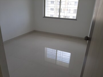 Room in 2 BHK Apartment at Sundar Sanskruti, Nanded – for Rent