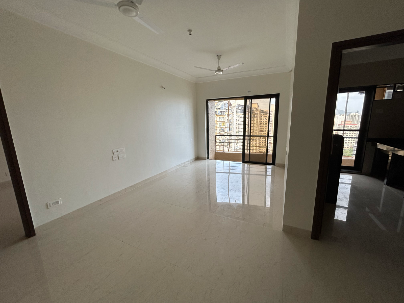 2 BHK 702 Sq.Ft. Apartment in Raheja Interface Heights