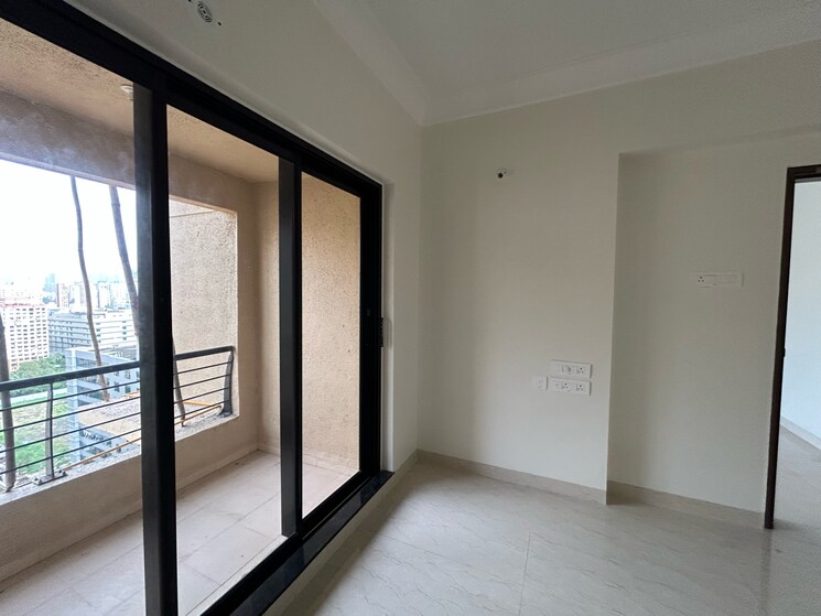 Room, raheja-interface-heights 2 Bedroom 702 Sq.Ft. Apartment In Mindspace Mumbai 9133202