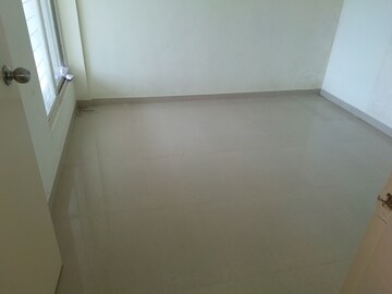 Room in 2 BHK Apartment at Dharmavat Sunder Sanskruti Phase 3, Nanded – for Rent