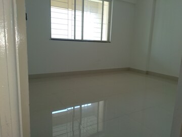 Room in 2 BHK Apartment at Dharmavat Sunder Sanskruti Phase 3, Nanded – for Rent