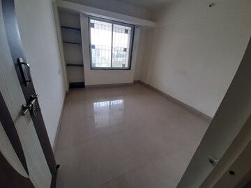 Room in 2 BHK Apartment at Laigude Alankapuri, Nanded – for Rent